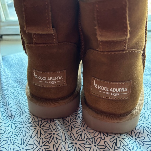 Koolaburra by Ugg mini tan. Only worn a few times. In great shape - Picture 5 of 5